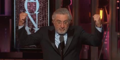 Video Robert De Niro Lance Un Fuck Donald Trump Lors D Une Remise