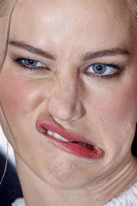 Celebritycloseup Jennifer Lawrence Hair Jennifer Lawrence Silly Faces