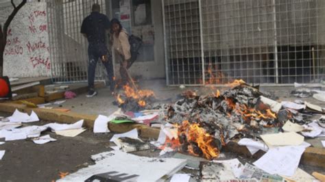 Queman En Oaxaca Mil Boletas Peri Dico Am