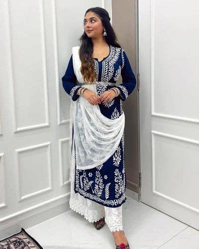 New Heights of Style: Meesho and Lucknowi Chikankari Kurti Sets at Rs ...