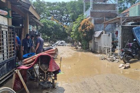 Foto 3 Kali Dilanda Banjir Sepanjang 2023 Warga Perum Griya Permai