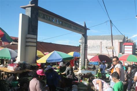 Pasar Beriman Tomohon Pasar Ekstrim Mendunia Me And Around