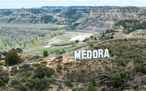 5 Destinations Youll Love Medora North Dakota And The Badlands