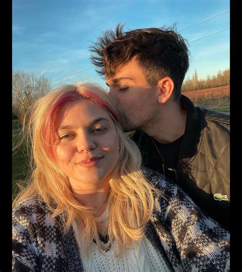 Photo Louane Et Son Compagnon Florian Rossi Instagram Louane