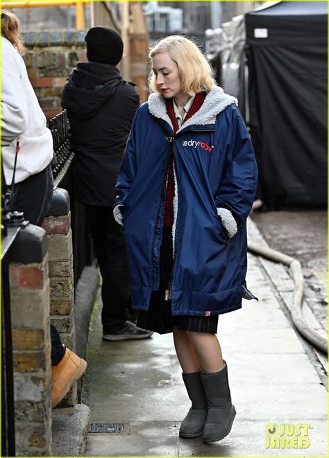 Photo Saoirse Ronan Blitz Period Film Set 04 Photo 4885301 Just