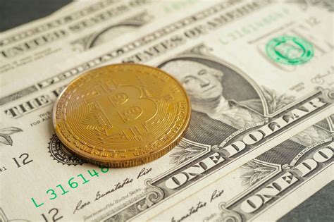 CryptoTicker Wird Der Bitcoin Kurs Auf 1 Million Dollar In Den Nachsten 2