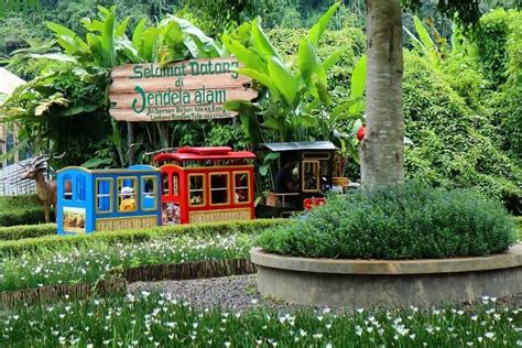 Foto 12 Tempat Wisata Di Bandung Pas Buat Liburan Sekolah Halaman 2