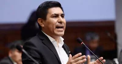 Congresista Alex Flores tras renunciar a Perú Libre Ir con el