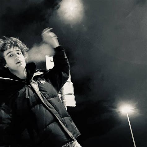 Who produced “Синдром Адели (Ghosting)” by Tridi?