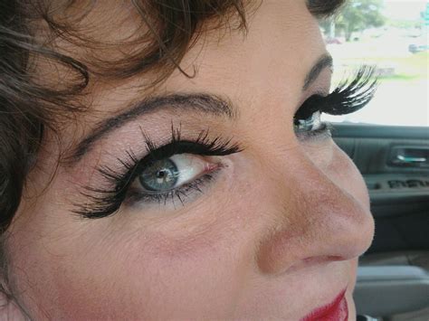 Bluish Greenish Grayish Eyes Bluish Greenish Nose Ring
