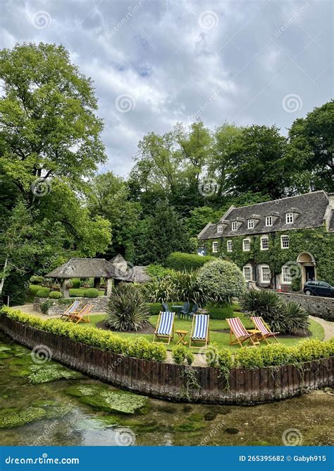 Cotswold Village In Spring Stock Photo Image Of Picturesque 265395682