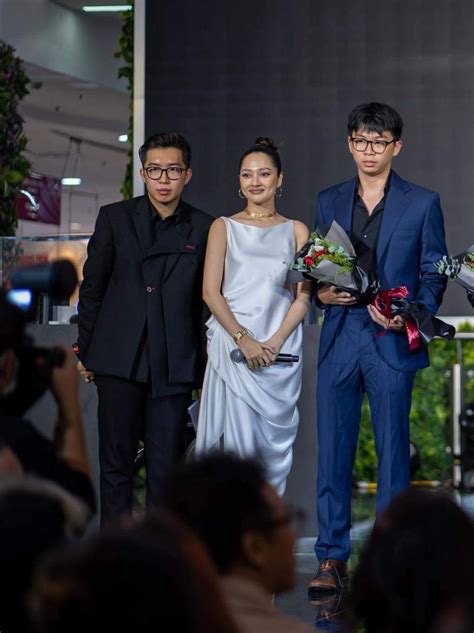 H L Danh T Nh Ceo X Ng Sau Th Nh C Ng Lo T Mv Hot C A Nh C Vi T