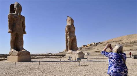 Colossi of Memnon: history, description, facts, photo