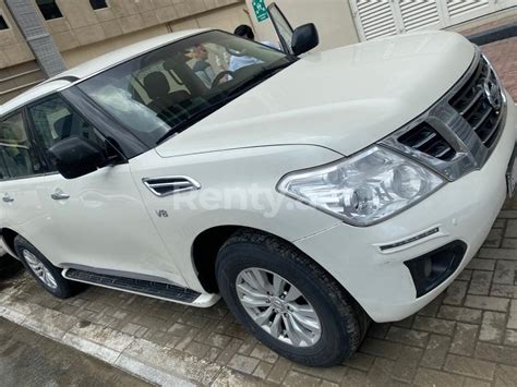 Rent A Nissan Patrol Bright White Id In Dubai Renty Ae