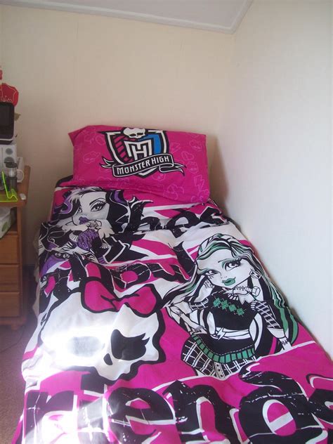 Monster High Bed Covers By Mravocadoninja On Deviantart