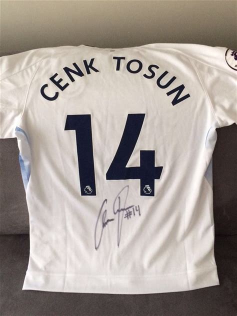 Cenk Tosun dan örnek davranış