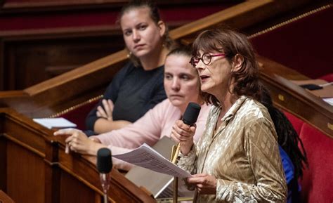 Propositions de lois de LFI à lAssemblée la secte LREM vide les