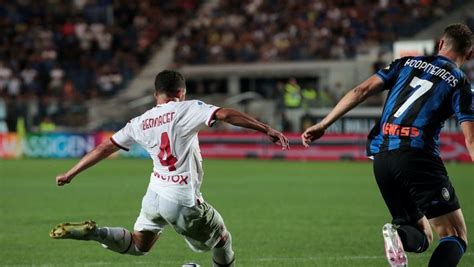 Allenamento Milan Subito In Campo A Milanello Il Giorno Dopo Bergamo