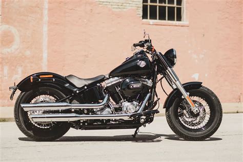 Harley Davidson Softail Slim Review