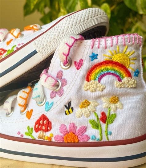 Pin By Colores Toto On Bordado Embroidery Shoes