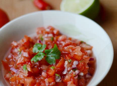 Sopa de tortilla meksykańska zupa z tortillą