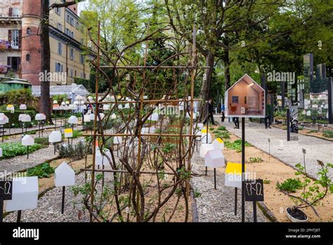 Milan Italy April 2018 Installation Transforms The Brera Botanical