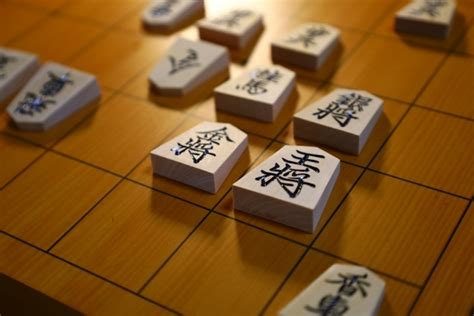 詰めろって誰に命令？（将棋用語のイロハ）