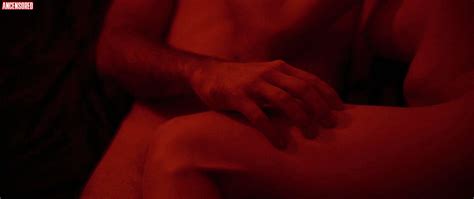 Naked Stefanie Bloom In