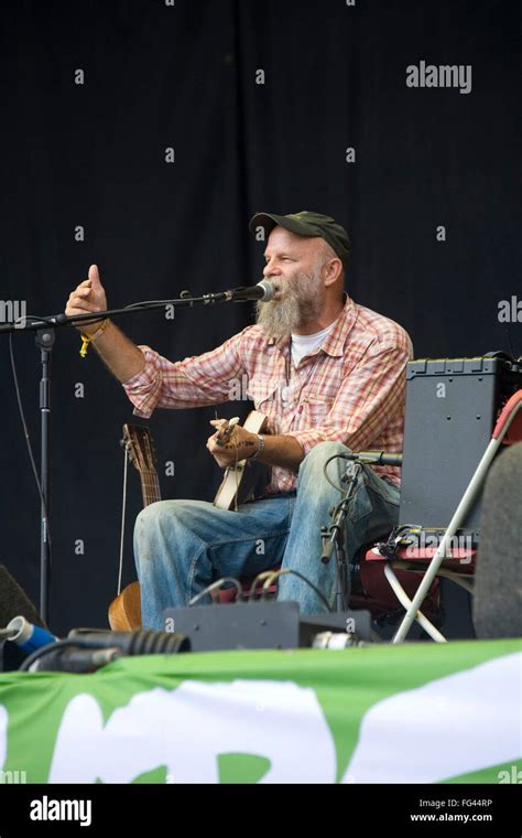 Seasick Steve At Glastonbury Festival 2007 Somerset England United