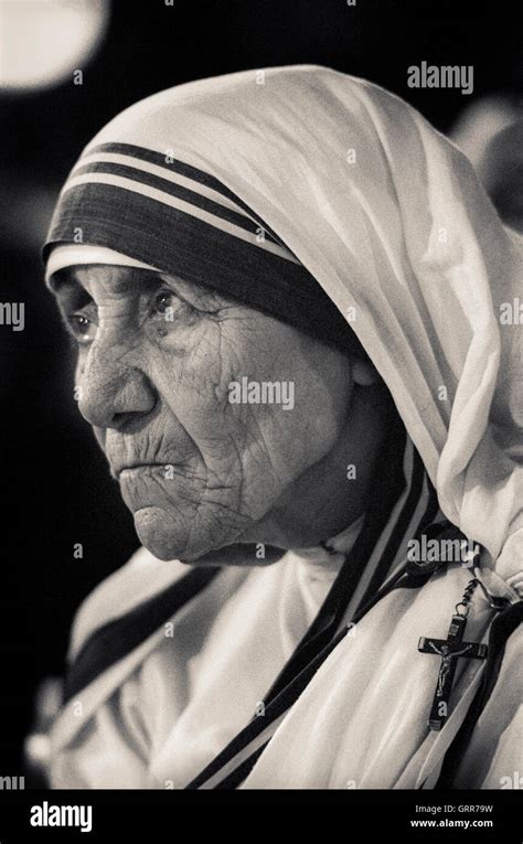 Ritratto Di Madre Teresa Di Calcutta Santa Teresa Di Calcutta Foto