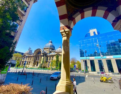 Las Vistas A La Calle Del Casco Antiguo De Bucarest En Rumania Imagen