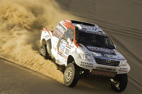 2014 Toyota Hilux Dakar Rally Performancedrive