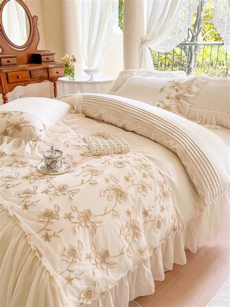 Princess Style Floral Lace Embroidery Ruffle 100s Cotton Duvet Cover