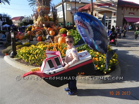 Cool Chief Brody Costume in Cardboard Box Orca Boat from JAWS