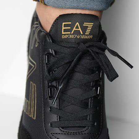 EA7 Emporio Armani Baskets X8X101 XK257 Triple Black Gold