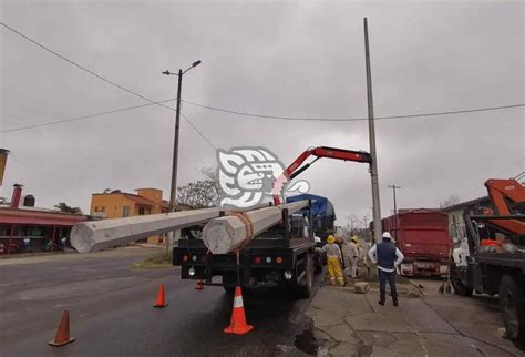 CFE restablece servicio eléctrico tras paso de Agatha en Veracruz