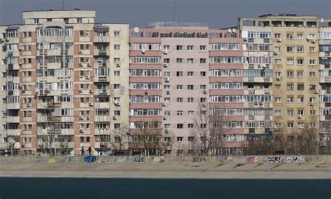 projet de loi logement une illusion de solutions  la crise  une