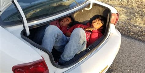 Border Patrol Arrests 4 In Migrant Smuggling Case In Southern Arizona