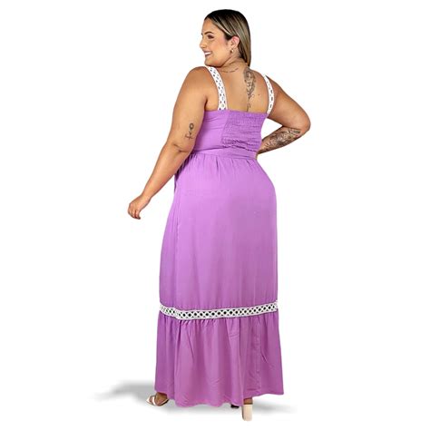 Vestido Longo Plus Size Liso Em Viscose Com Gripier E Botão Cosma