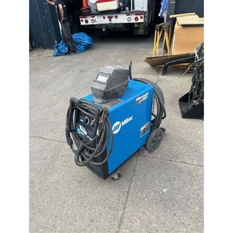 No Reserve Miller Welder