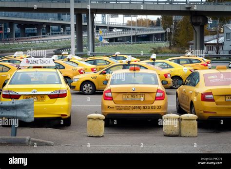 Yandex taxi hi-res stock photography and images - Alamy