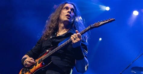 Kiko Loureiro Surpreende Ao Apontar Mais Razões Para Saída Do Megadeth