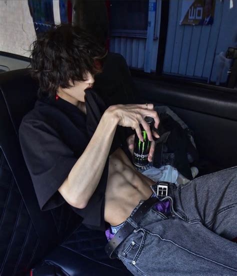 Pin On Ciel Attractive Guys Hot Korean Guys Hot Emo Guys