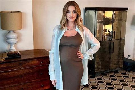 Ginny And Georgia Star Brianne Howey Is Pregnant With First Baby My