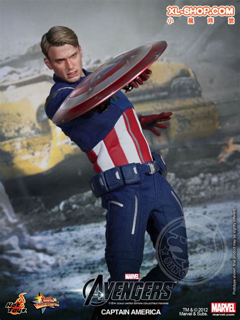 Hot Toys Mms The Avengers Th Scale Captain America Limited Edition Collectible Figurine