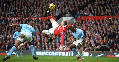 Wayne Rooneys Best Goals For Manchester United Sportingpedia