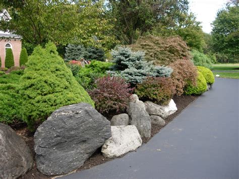 Elegant Landscape in Lumberton, NJ - SLS Landscaping