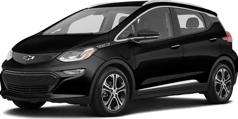 2021 Chevy Bolt Ev Reviews Pricing And Specs Kelley Blue Book