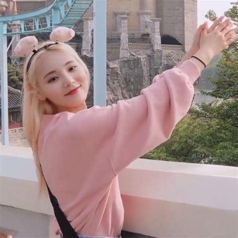 Jinsoul Lq And Girlfriend Image 7715520 On Favim