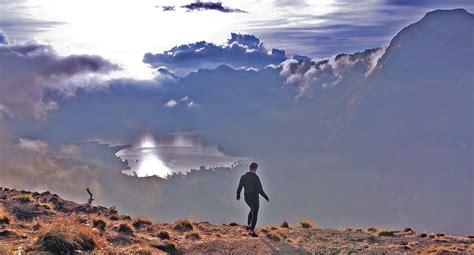 How to Get Mount Rinjani - LOMBOK VOLCANO TREKKING